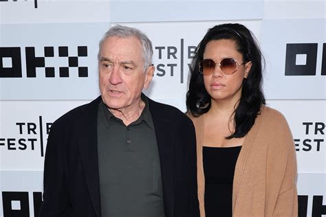 Robert De Niro ha avuto il settimo figlio a 80 anni la madre è Tiffany