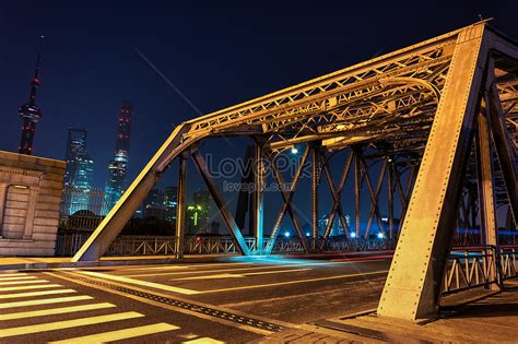 Night View Of Waibaidu Bridge In Shanghai Picture And HD Photos | Free ...