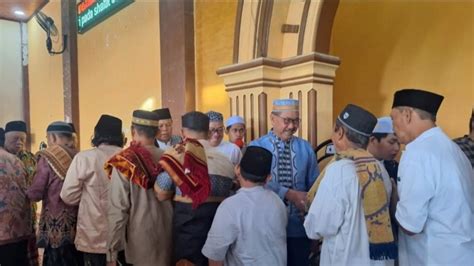 Merayakan Idul Fitri Di Ikn Kepala Otorita Ikn Bambang Susantono Salat