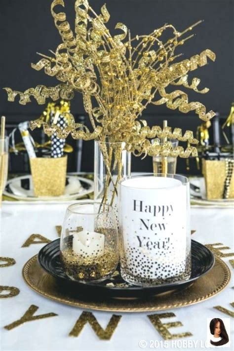 Nouvel An Idee Deco Table Paillette Facile New Years Eve Decorations