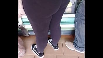 Madura En La Calle XVIDEOS