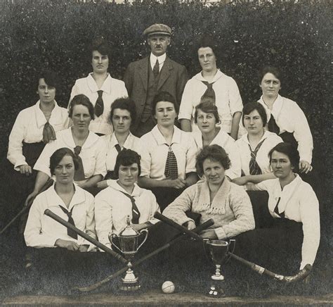 Photograph Wyndham Hockey Club 1927 Record Digitalnz