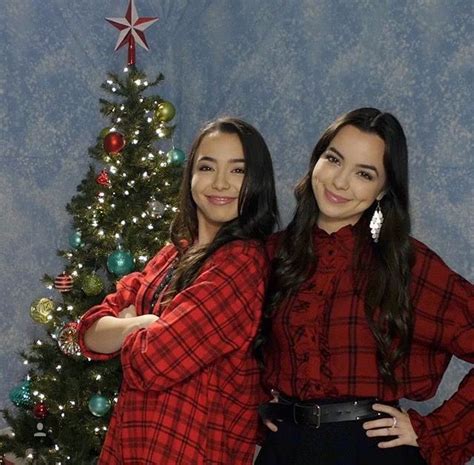 Pin By P On Merrell Twins Merrell Twins Merell Twins Veronica Merrell