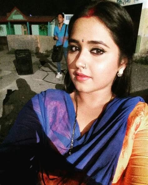 Kajal Raghwani Hot Wallpapers Picture Image Gallery Hd Photos Pics