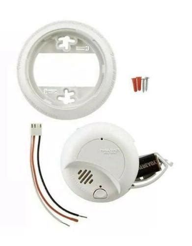 First Alert Brk 9120b Ac Powered Smoke Detector