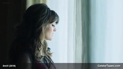 Frankie Shaw Nude Topless In The Tub