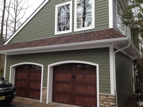 Pin By Kepo Siding And Windows On James Hardie Siding Installations Modern Beach House Exterior