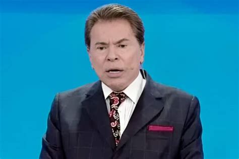 Silvio Santos interrompeu programa para anunciar maior contratação da