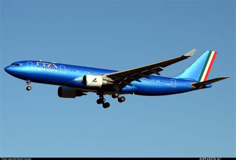 ITA Italia Trasporto Aereo Airbus A330 EI EJL Photo 77867 Airfleets