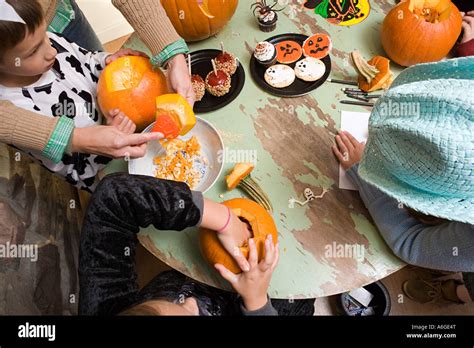 Kids Halloween Party Hi Res Stock Photography And Images Alamy