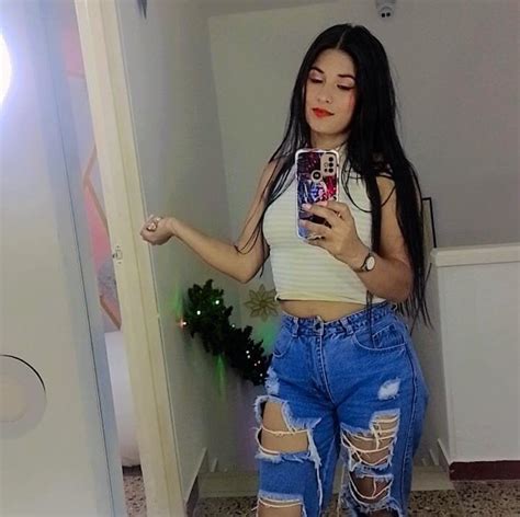 Emma Sweet18 S From Stripchat Free Live Sex Cam On FilterCams