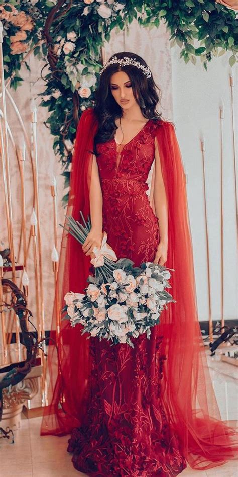 30 Best Red Wedding Dresses 2024 [guides And Tips] 👗