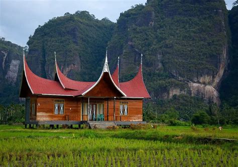 Keunikan Rumah Adat Minangkabau Beserta Penjelasannya