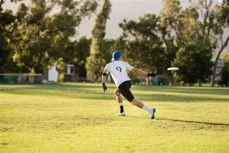 Best Ultimate Frisbee Discs 2022 Ultimate Frisbee Buying Guide Make