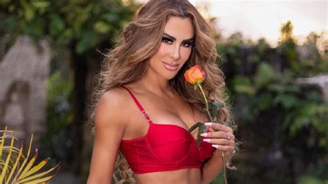 Ninel Conde Eleva La Temperatura De Las Redes Al Deslumbrar Con Su