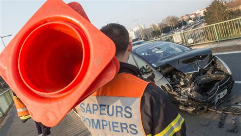 Saint Rémy des Monts un jeune de 21 ans meurt dans un accident de la