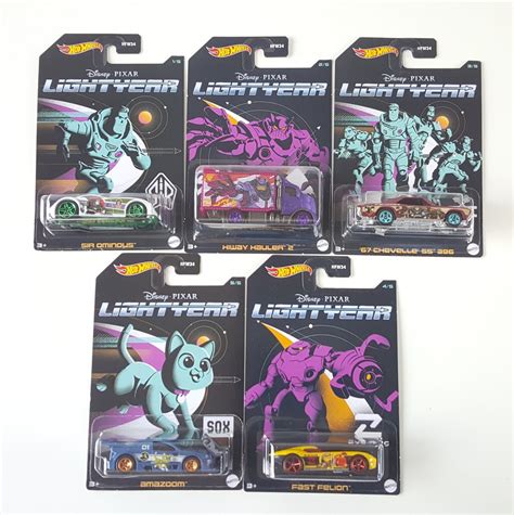 Buzz Lightyear Hot Wheels Cela Serija Kupindo 71624457