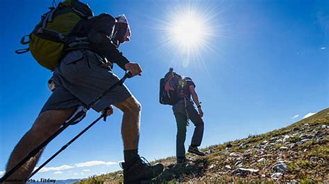 Perbedaan Trekking Dan Hiking Serta Manfaat Bagi Kesehatan