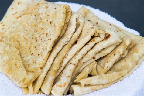 How To Make Dhalpuri Roti Taste Trinbago