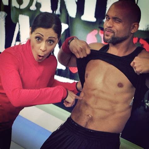 Shaun T Introduces Me To Insanity Max 30 Friends Workout Shaun T