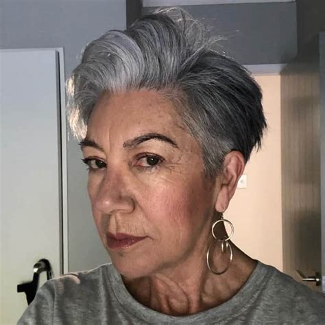 21 Chic Grey Hairstyles Ideal For Over 60 Women Hairstylecamp