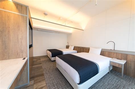 Deluxe Twin Room | Rooms and Amenities | Official - HOTEL THE FLAG ...
