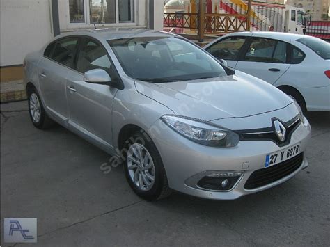 Satilik 2013 MODEL RENAULT FLUENCE 1 5 dCi ICON 110 BEYGİR 8 BİN KM DE