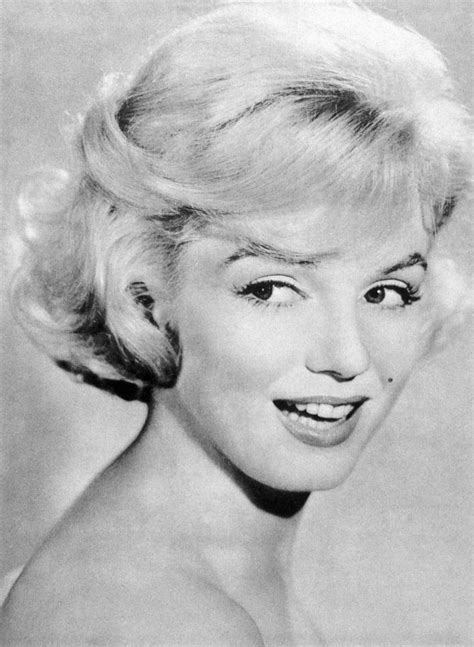 20 photos d époque magnifiques de Marilyn Monroe l icône de style et