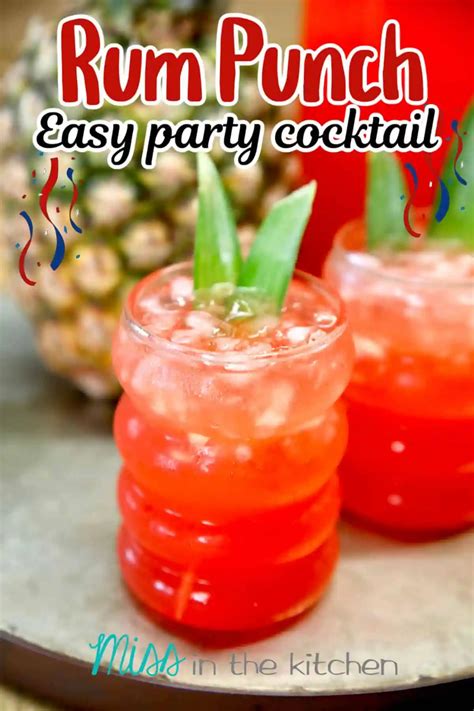 Easy Alcoholic Punch Recipes Rum Drinks Easy Easy Party Drinks Easy Mixed Drinks Party Punch