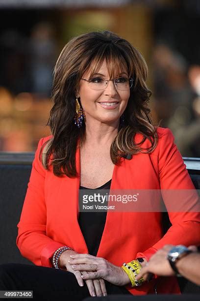 Sarah Palin Visits Extra Photos And Premium High Res Pictures Getty