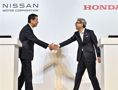 Honda y Nissan podrían fusionarse para conformar una sola automotriz y