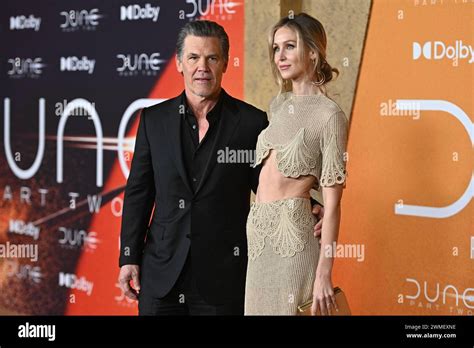 Josh Brolin and Kathryn Boyd Stock Photo - Alamy