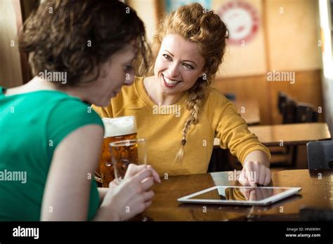 Blonde Girl Drinking Beer Hi Res Stock Photography And Images Alamy
