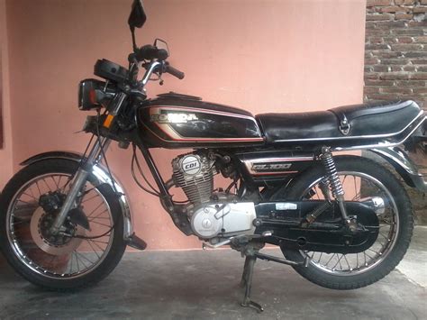 Spesifikasi Honda Gl Si Kecil Nan Tangguh Motor Tuo