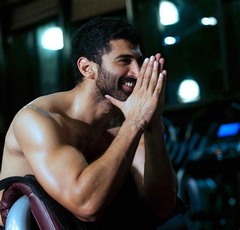 31 Breathtaking Photos Of Aditya Roy Kapoor That’ll Make Way For Sunshine In Your Morning