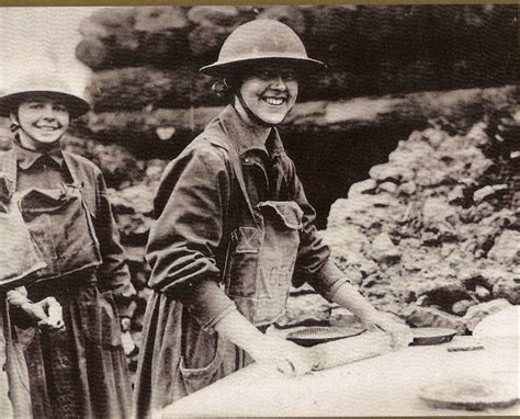 Women in uniform, World War I edition | National Museum of American History