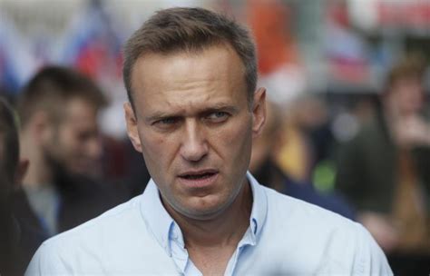 Opositor Alexéi Navalny Fue Condenado A Tres Años Y Medio De Prisión En