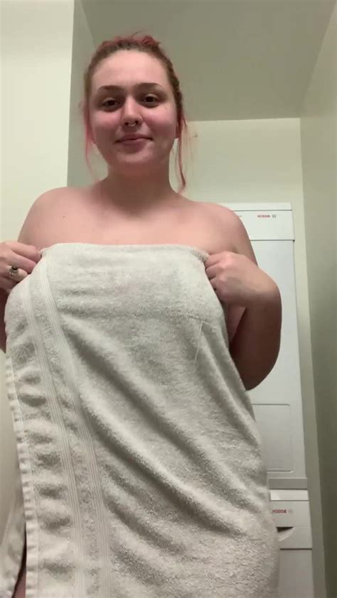 Be Honest Would You Fuck Me HAPPY BOOTY