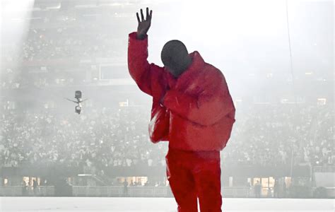 Kanye Wests Donda Sets 2021 Apple Music Record With 60 Million First