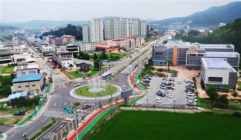 체인지 군위 산업지도 새로 쓴다 글로벌 항공·물류 인프라 구축신공항 중심 복합도시 비상