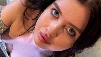 Super Hot Amazingly Beautiful Hot Brunette Babe Gets A Dick To Play And Make It Cum For