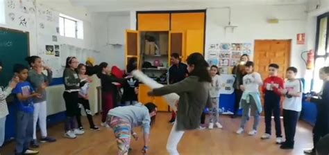 Extremadura Al Ritmo De La Capoeira En El CEIP Francisco De Parras Y