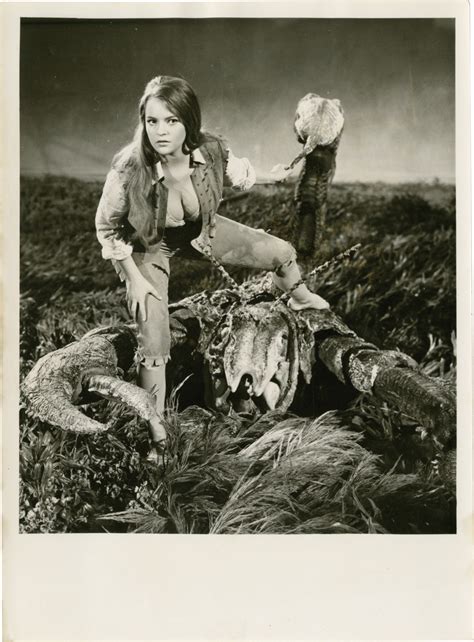 Suzanna Leigh Lost Continent