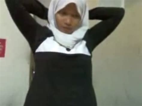 Gadis Bertudung Ayu Malay Awek Tudung Hijab Pprt Part Video Lucah Seks Melayu Porn Xxx