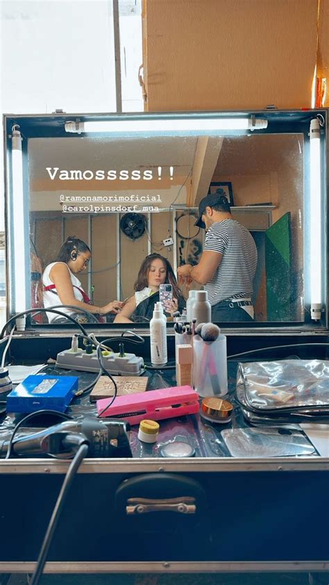 Larissa Manoela Updates On Twitter Mais Um Dia De Filmagens A