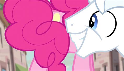 Image - Pinkie Pie hides her cutie mark S5E1.png | My Little Pony Friendship is Magic Wiki ...