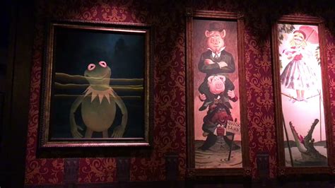 Muppet Haunted Mansion Changing Portraits Stretching Portraits