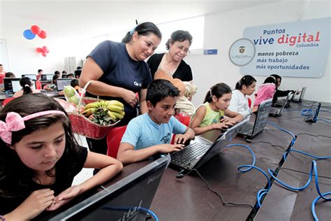 Ministerio de las TIC llega a Ciénega con la Carrera por los Puntos