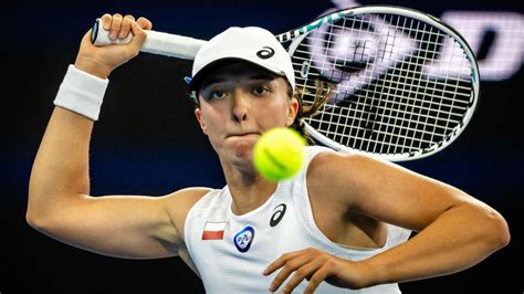 Iga Świątek Belinda Bencic Polka lepsza od mistrzyni olimpijskiej