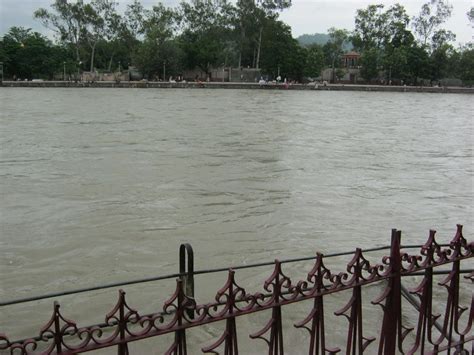 TOUR AND TRAVEL: RELIGIOUS GANGES RIVER